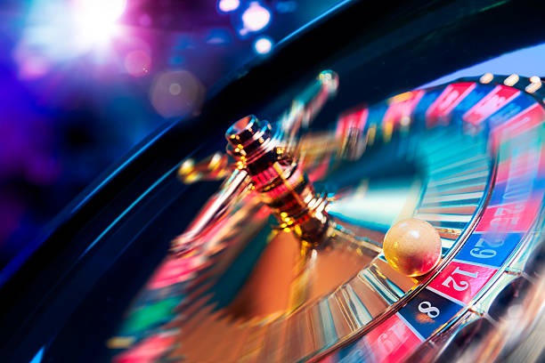 Live-dealer Kepala Number table with dealer and card layout